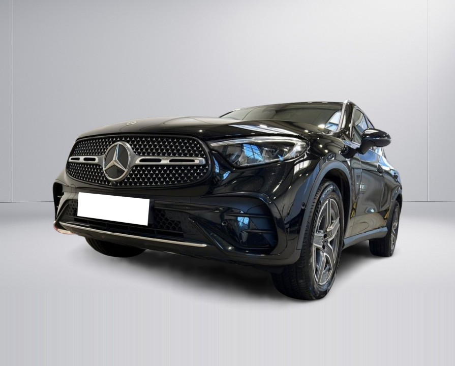 Mercedes-Benz GLC 300d 4MATIC AMG Line (5)