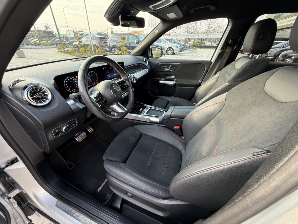 Mercedes-Benz GLB 220d 4MATIC AMG Line - foto 11