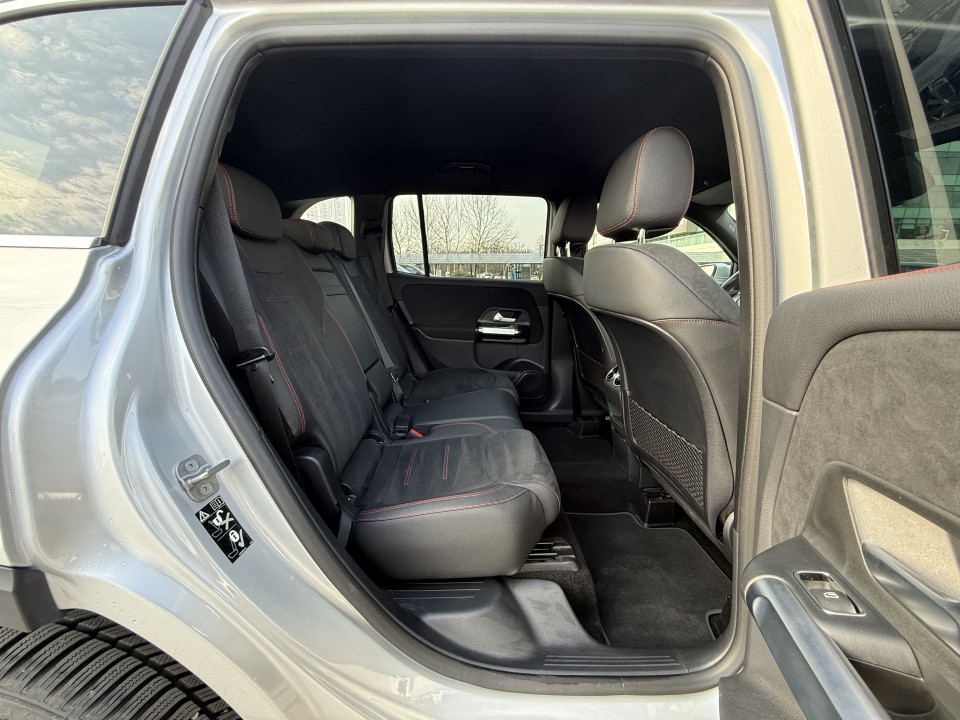 Mercedes-Benz GLB 220d 4MATIC AMG Line - foto 18