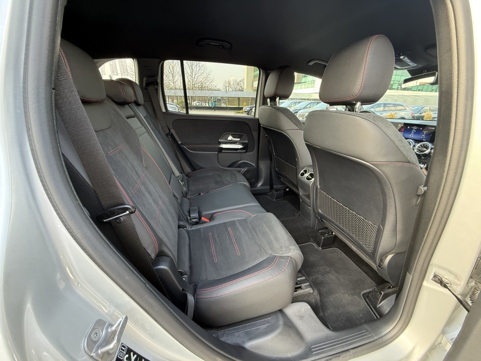 Mercedes-Benz GLB 220d 4MATIC AMG Line - foto 20