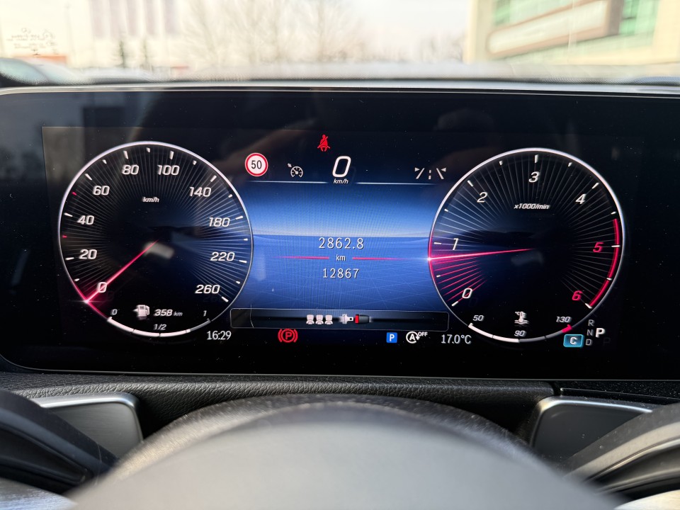 Mercedes-Benz GLB 220d 4MATIC AMG Line - foto 24