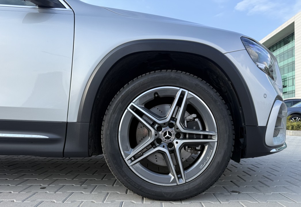 Mercedes-Benz GLB 220d 4MATIC AMG Line - foto 26