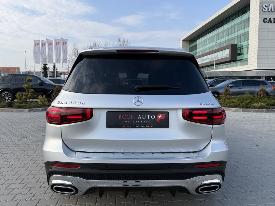 Mercedes-Benz GLB 220d 4MATIC AMG Line (4)