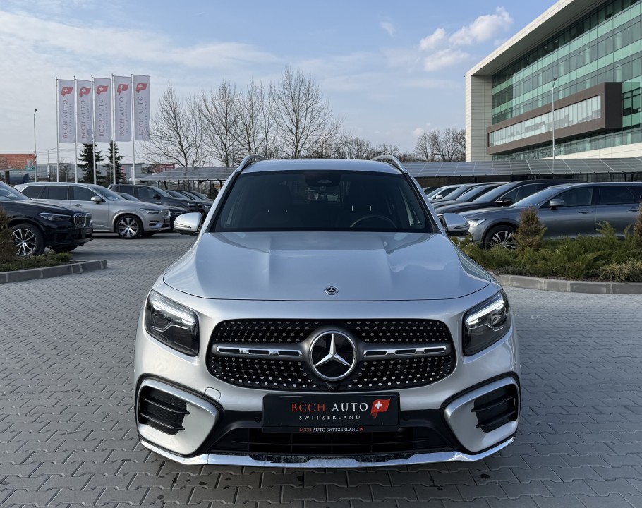 Mercedes-Benz GLB 220d 4MATIC AMG Line - foto 8