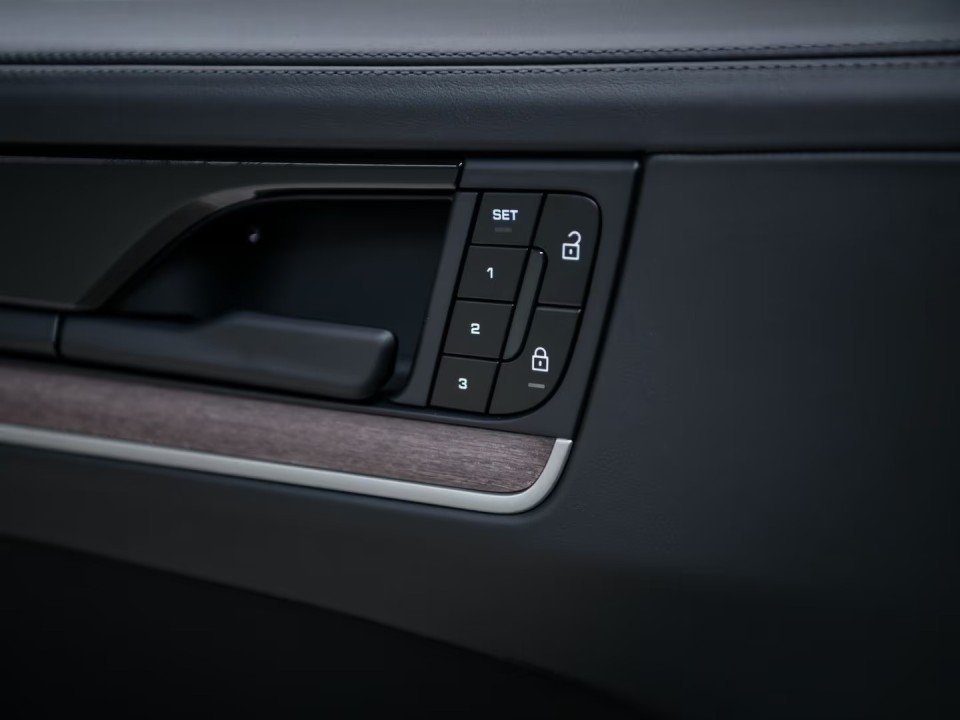 Porsche Cayenne E-Hybrid - foto 30