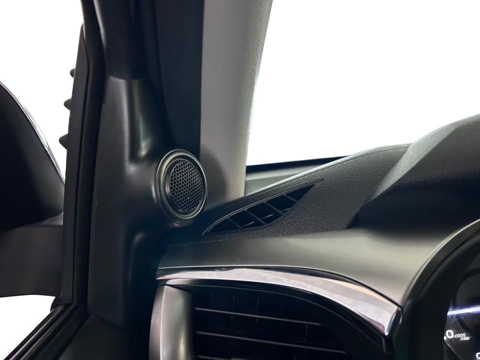 Toyota Hilux 2.8D Executive - foto 16