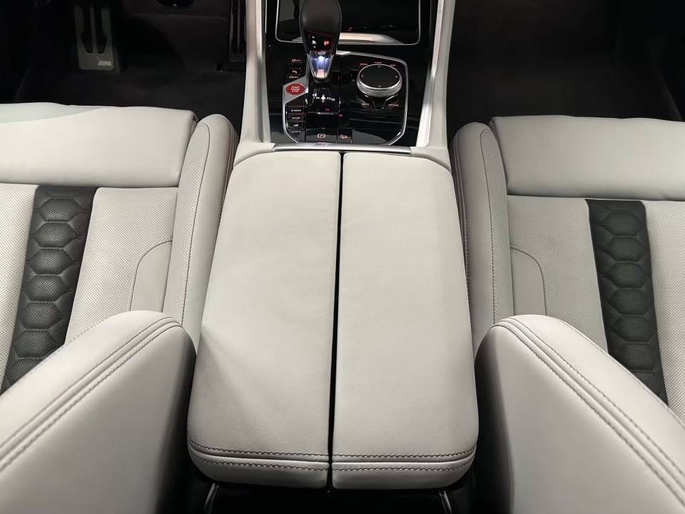 BMW X6 M Competition - foto 10