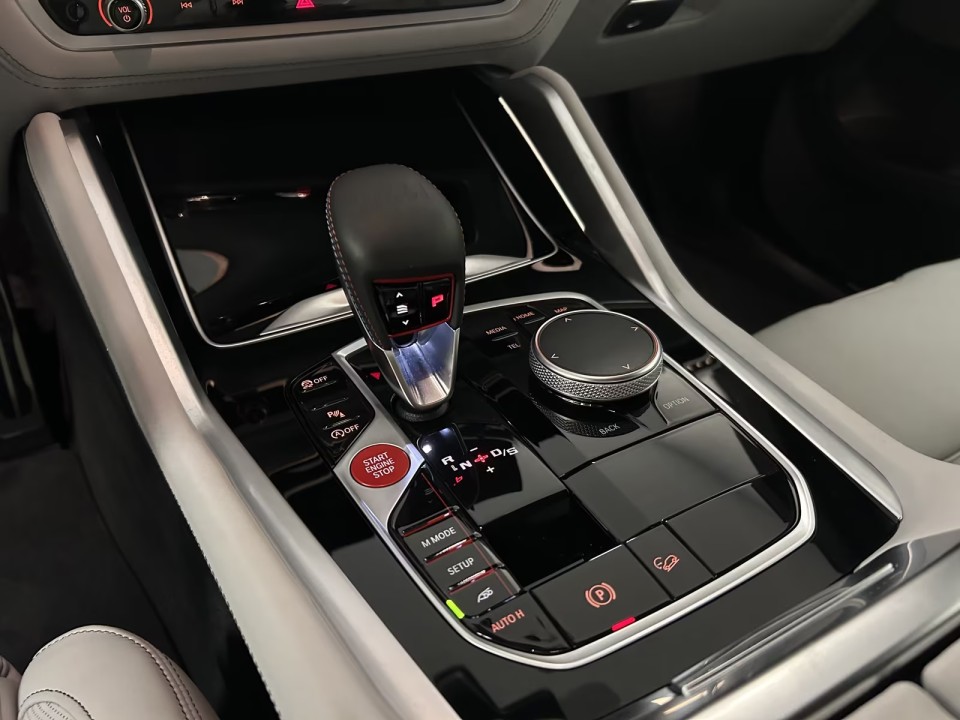 BMW X6 M Competition - foto 19