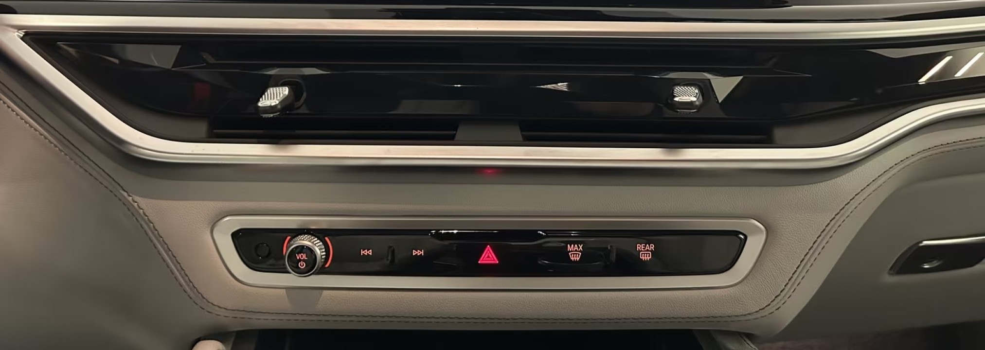 BMW X6 M Competition - foto 21