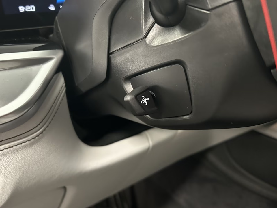 BMW X6 M Competition - foto 22