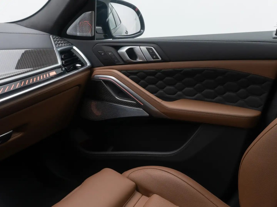 BMW X6 M Competition - foto 21