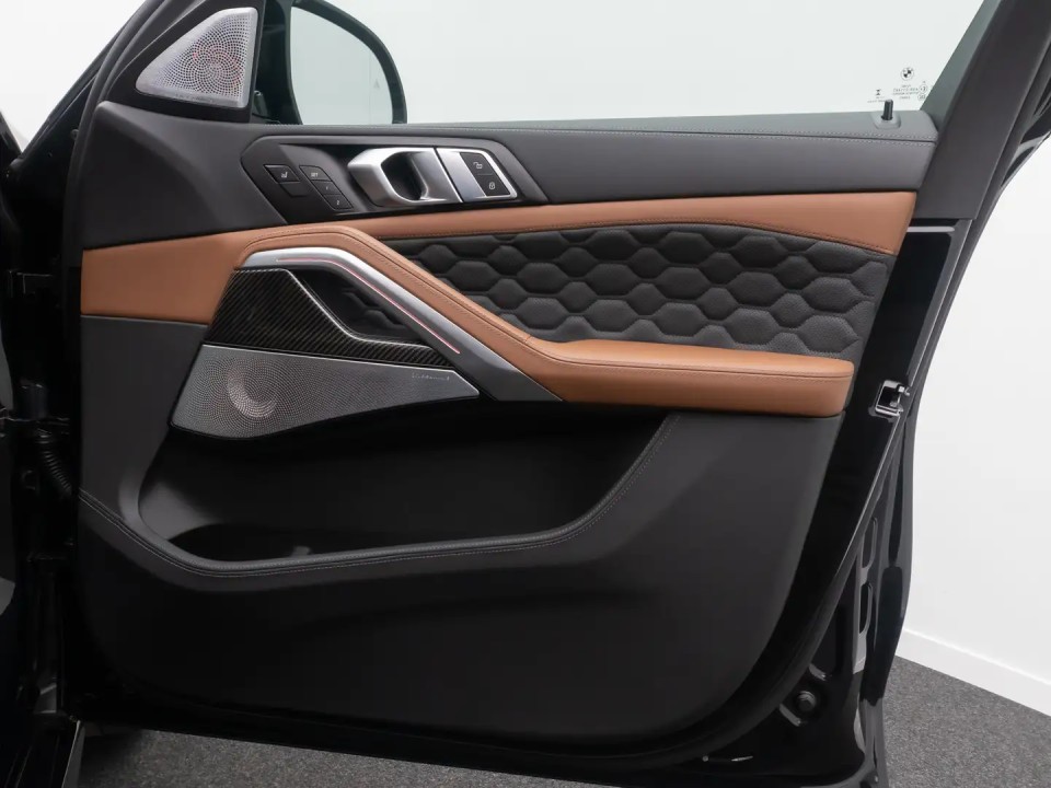 BMW X6 M Competition - foto 24