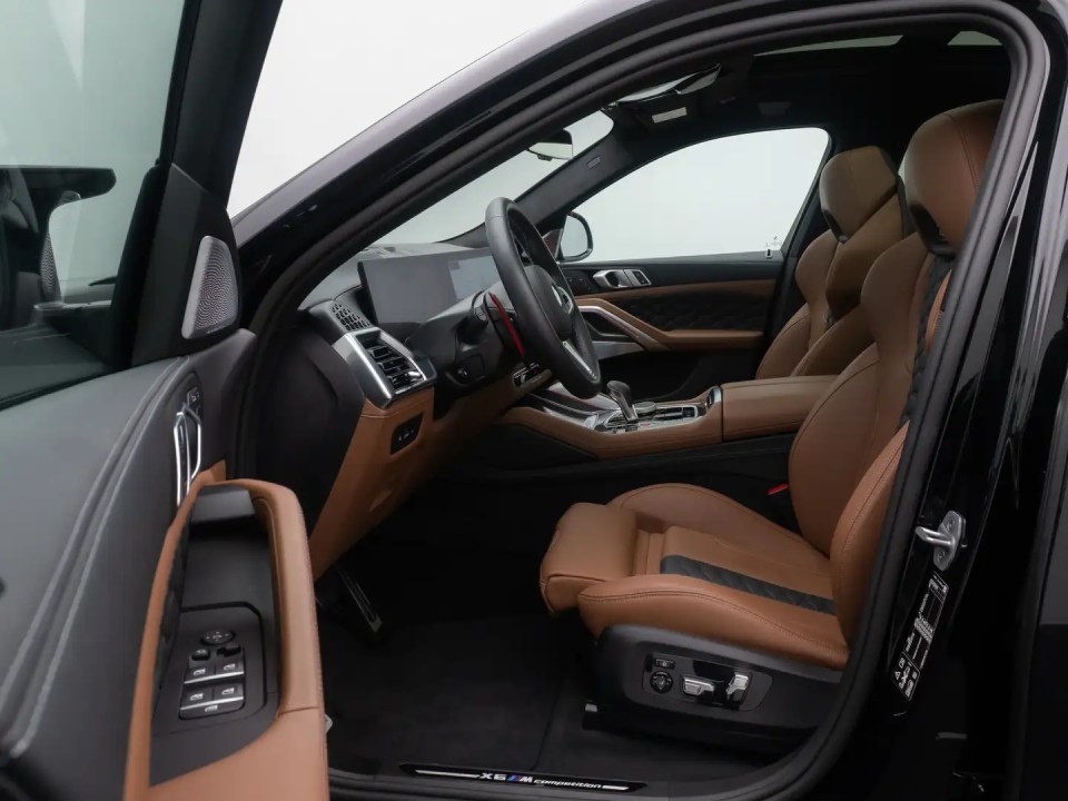 BMW X6 M Competition - foto 25