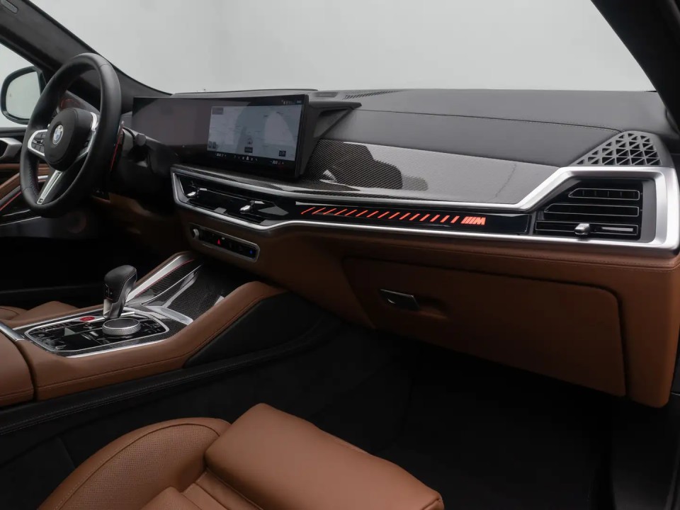 BMW X6 M Competition - foto 29