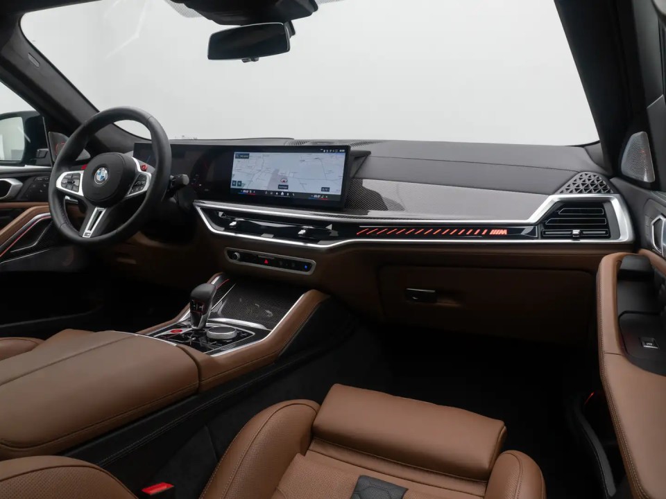 BMW X6 M Competition - foto 18