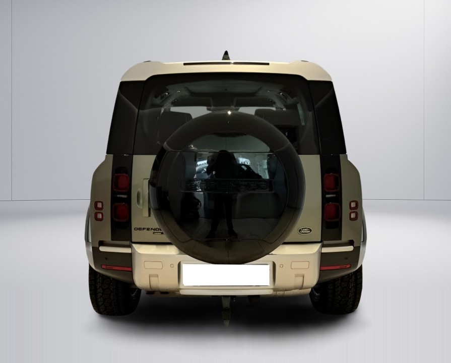 Land Rover Defender 110 D240 SE Black Pack (4)