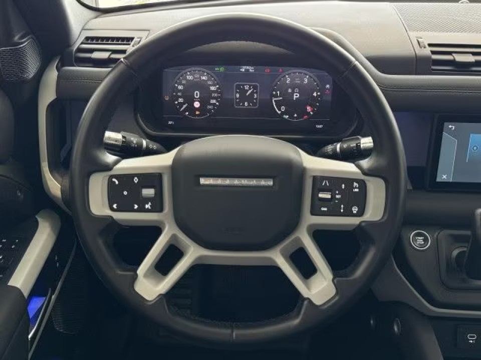 Land Rover Defender 110 D240 SE Black Pack - foto 12