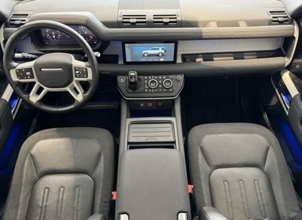 Land Rover Defender 110 D240 SE Black Pack (5)