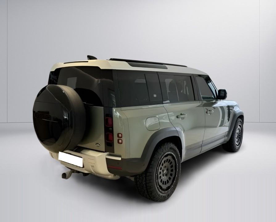 Land Rover Defender 110 D240 SE Black Pack (3)