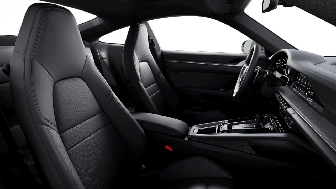 Porsche 911 Carrera 4S (5)