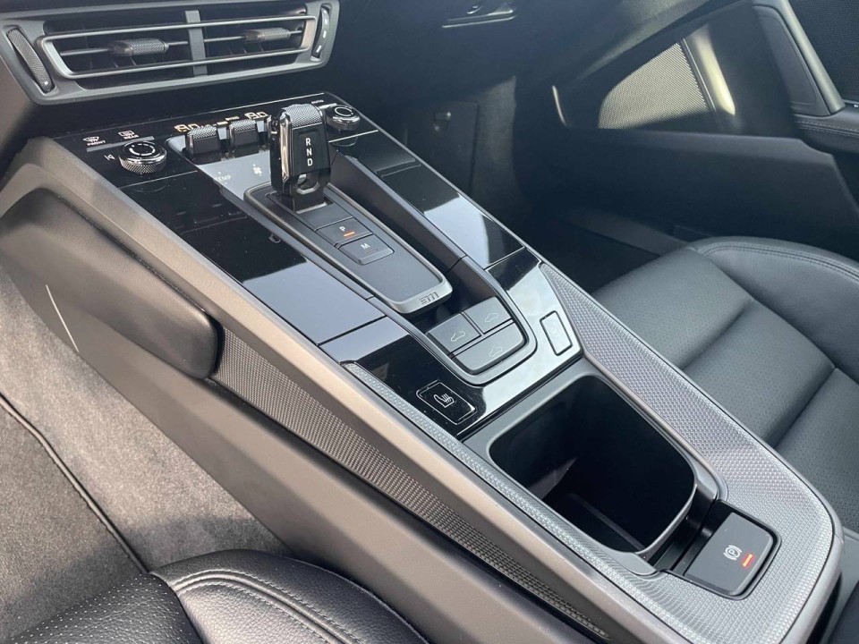 Porsche 911 Carrera - foto 14