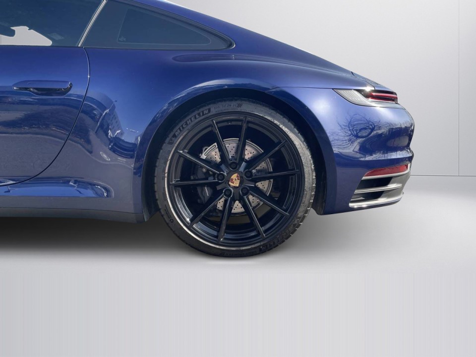 Porsche 911 Carrera - foto 26