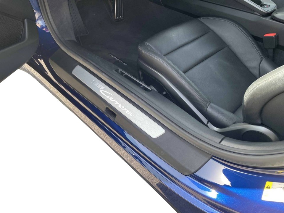 Porsche 911 Carrera - foto 18