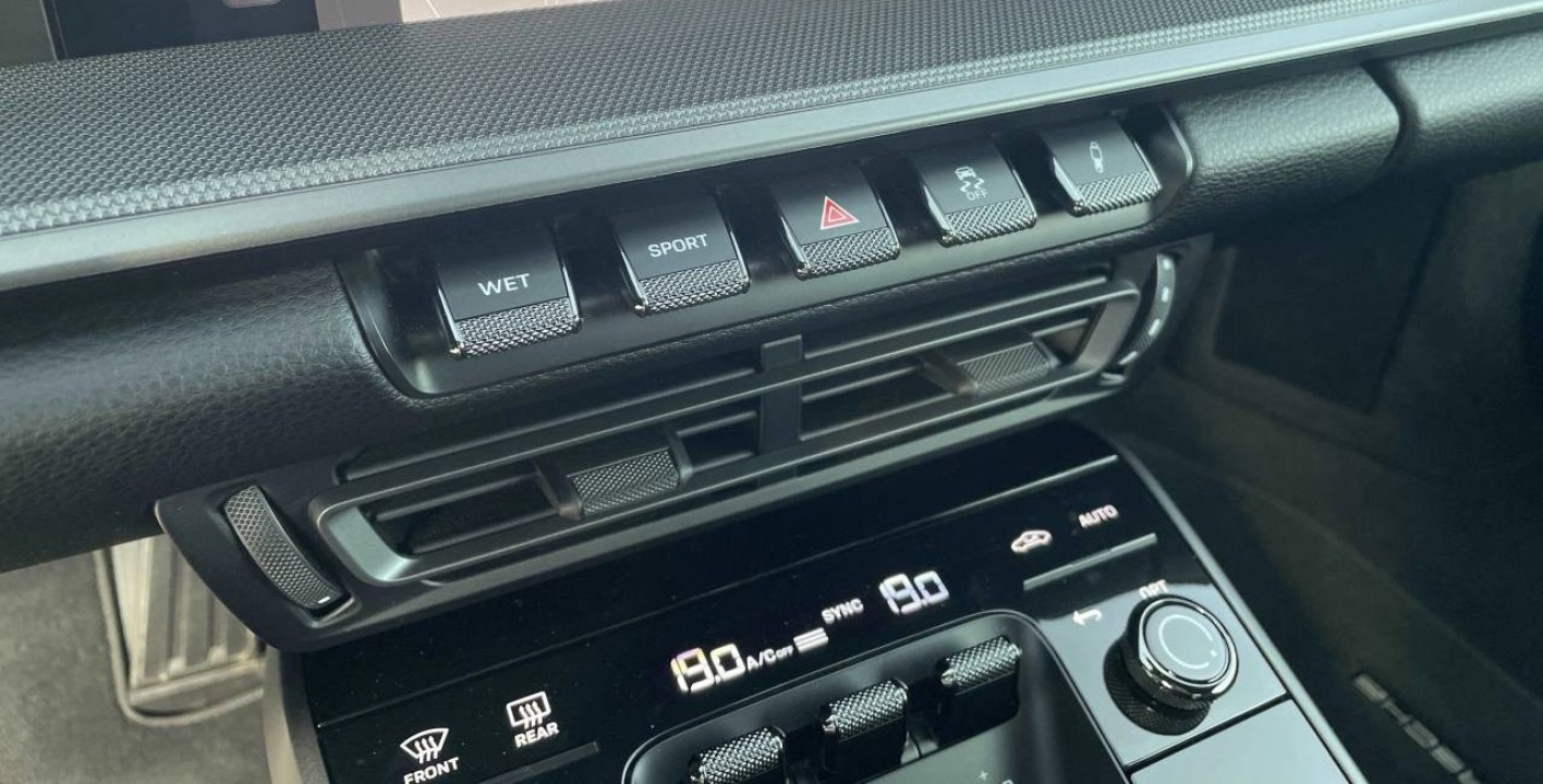 Porsche 911 Carrera - foto 16