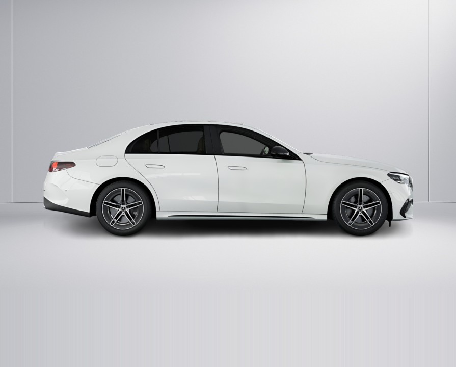 Mercedes-Benz E 400e 4MATIC AMG Line (3)