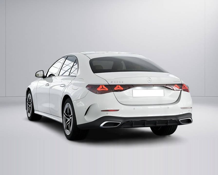 Mercedes-Benz E 400e 4MATIC AMG Line - foto 6