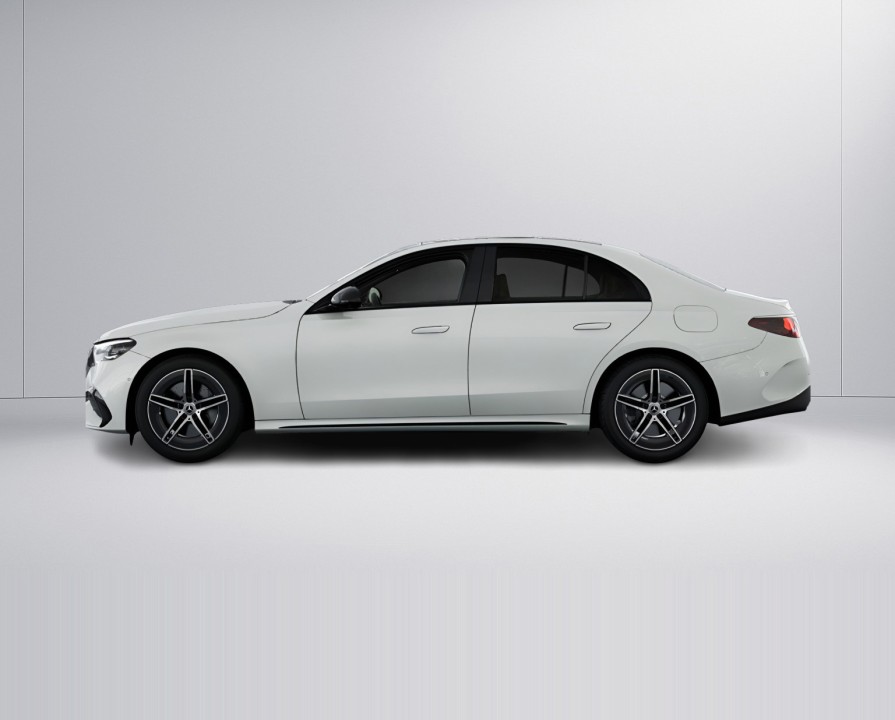 Mercedes-Benz E 400e 4MATIC AMG Line - foto 8