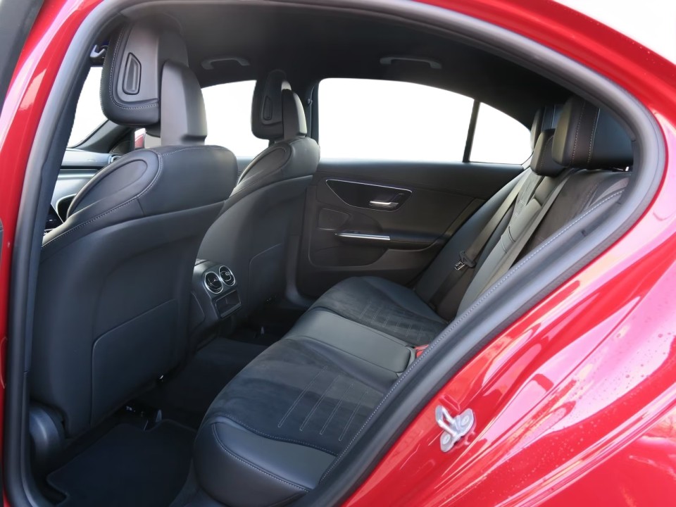 Mercedes-Benz C 200 AMG Line - foto 12