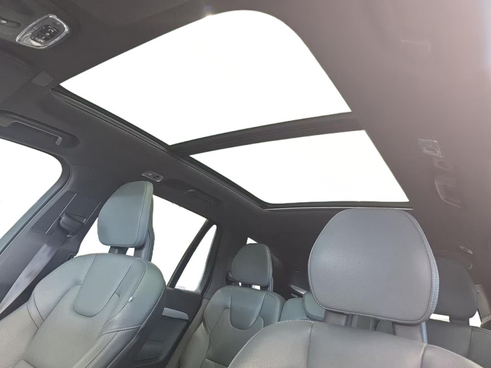 Volvo XC 90 T8 Recharge AWD Inscription Expression - foto 9