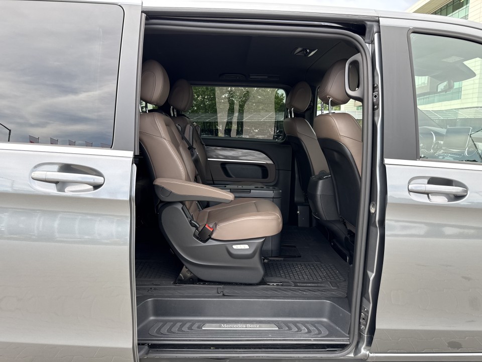 Mercedes-Benz V 300d 4MATIC Avantgarde Long - foto 19