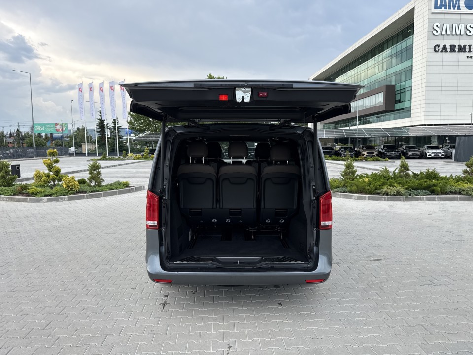 Mercedes-Benz V 300d 4MATIC Avantgarde Long - foto 36