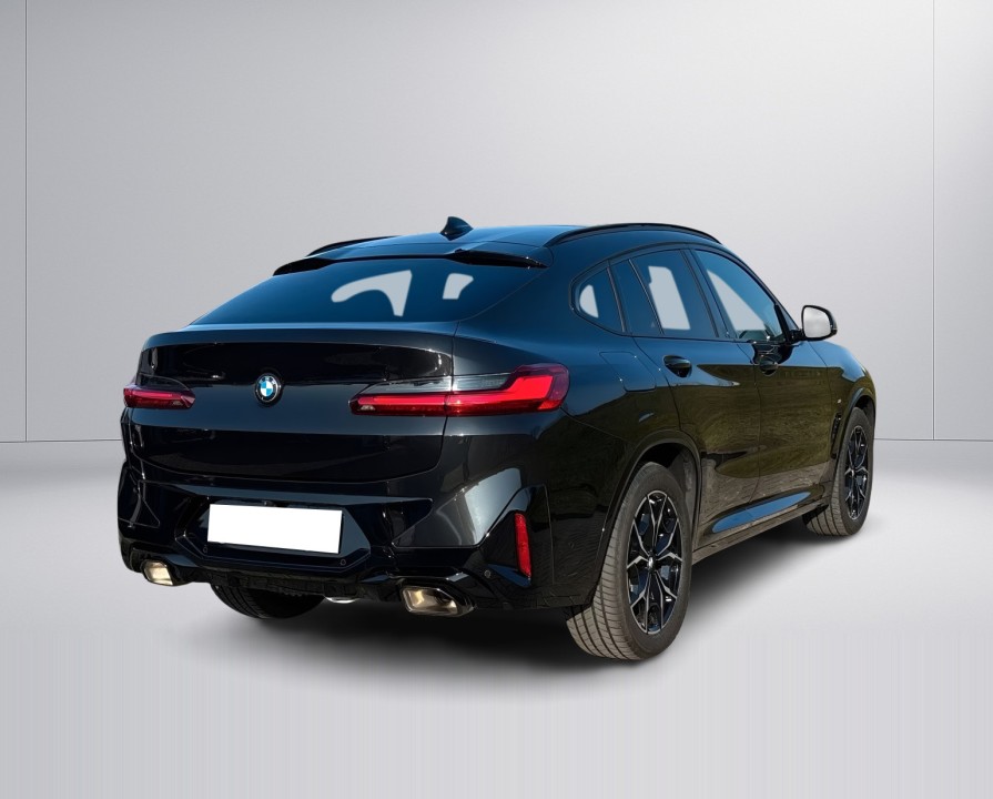 BMW X4 xDrive20d M-Sport (2)