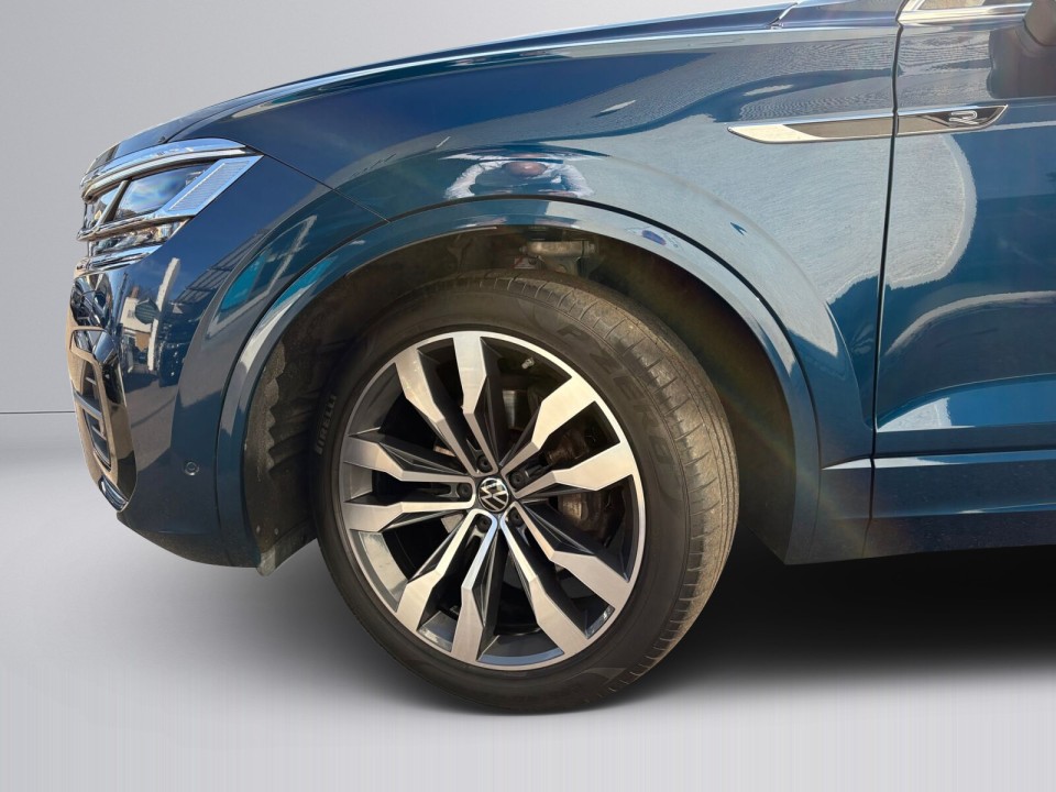 Volkswagen Touareg V6 TDI R-Line - foto 9