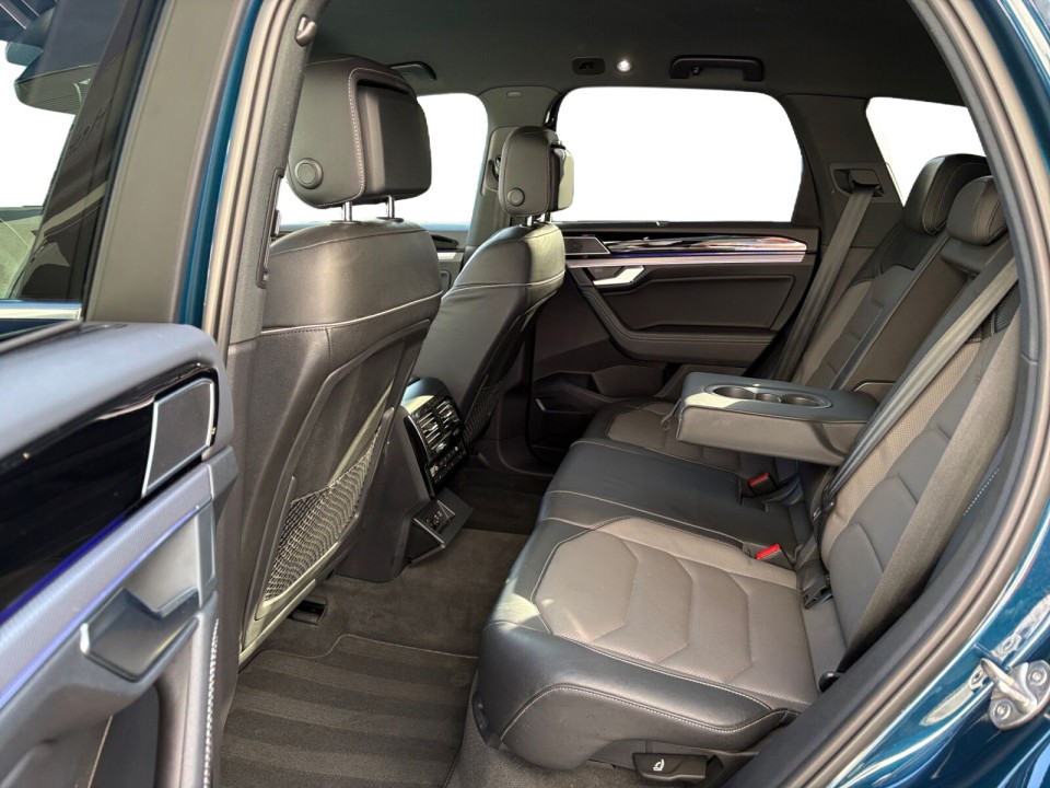 Volkswagen Touareg V6 TDI R-Line - foto 6