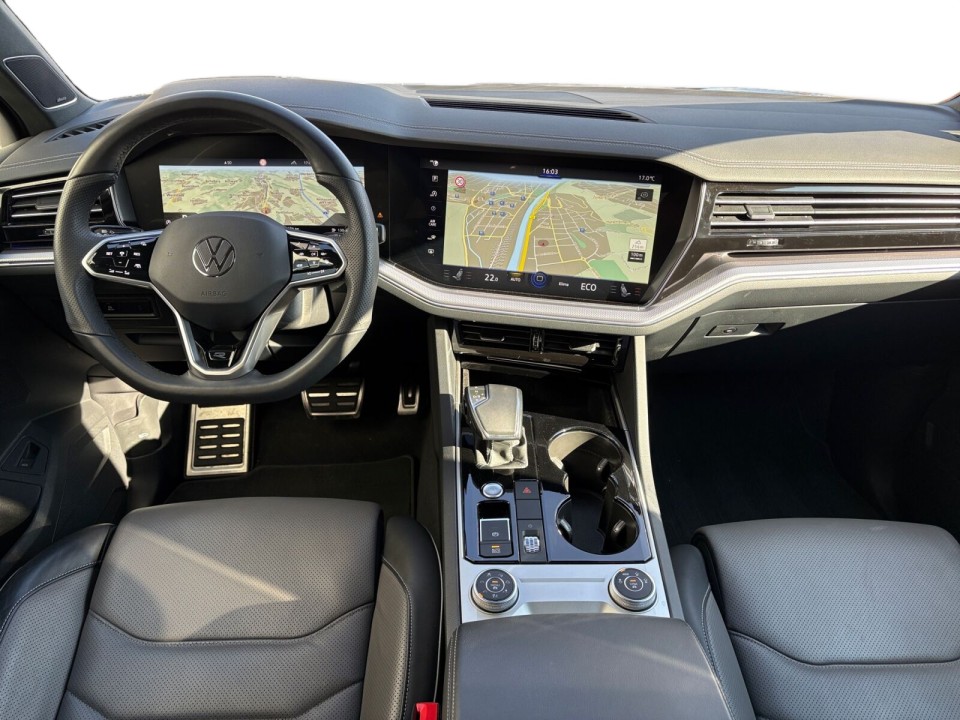 Volkswagen Touareg V6 TDI R-Line (3)