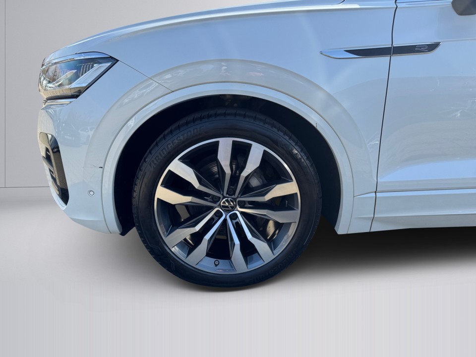 Volkswagen Touareg V6 TDI R-Line - foto 10