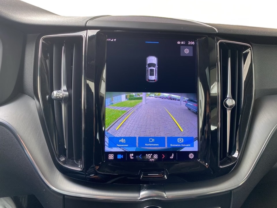 Volvo XC 60 T6 Recharge AWD Inscription Expression - foto 15