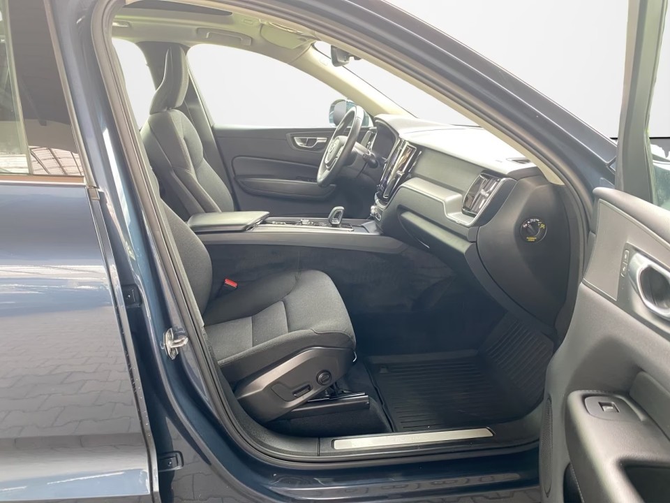 Volvo XC 60 T6 Recharge AWD Inscription Expression - foto 10
