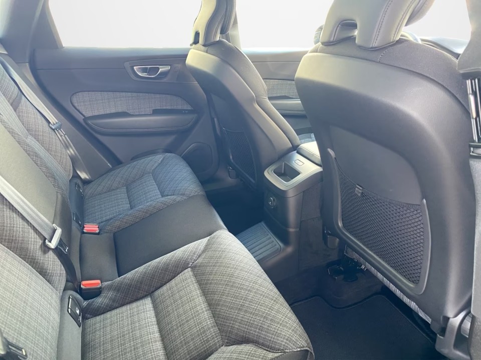 Volvo XC 60 T8 Recharge AWD Inscription - foto 9