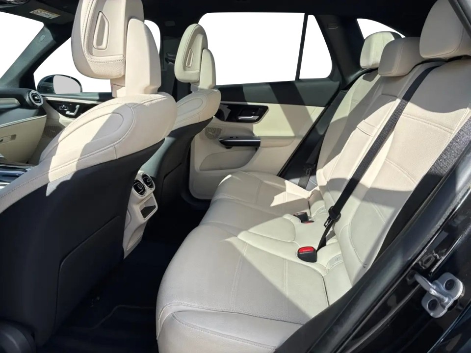 Mercedes-Benz GLC 200 4MATIC Avantgarde - foto 7