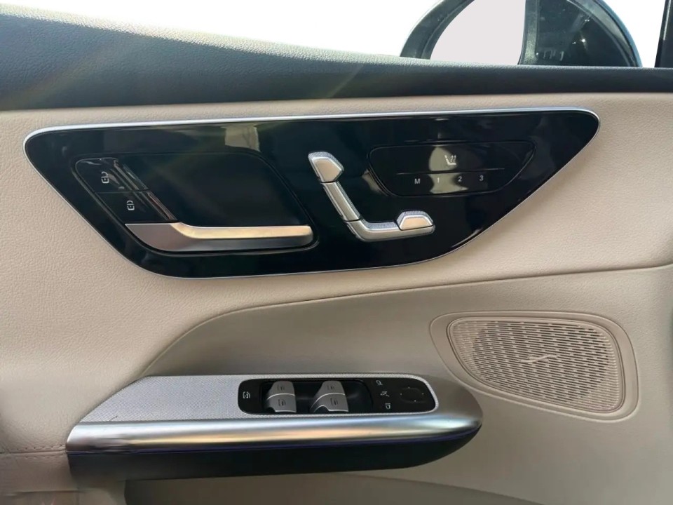 Mercedes-Benz GLC 200 4MATIC Avantgarde - foto 8