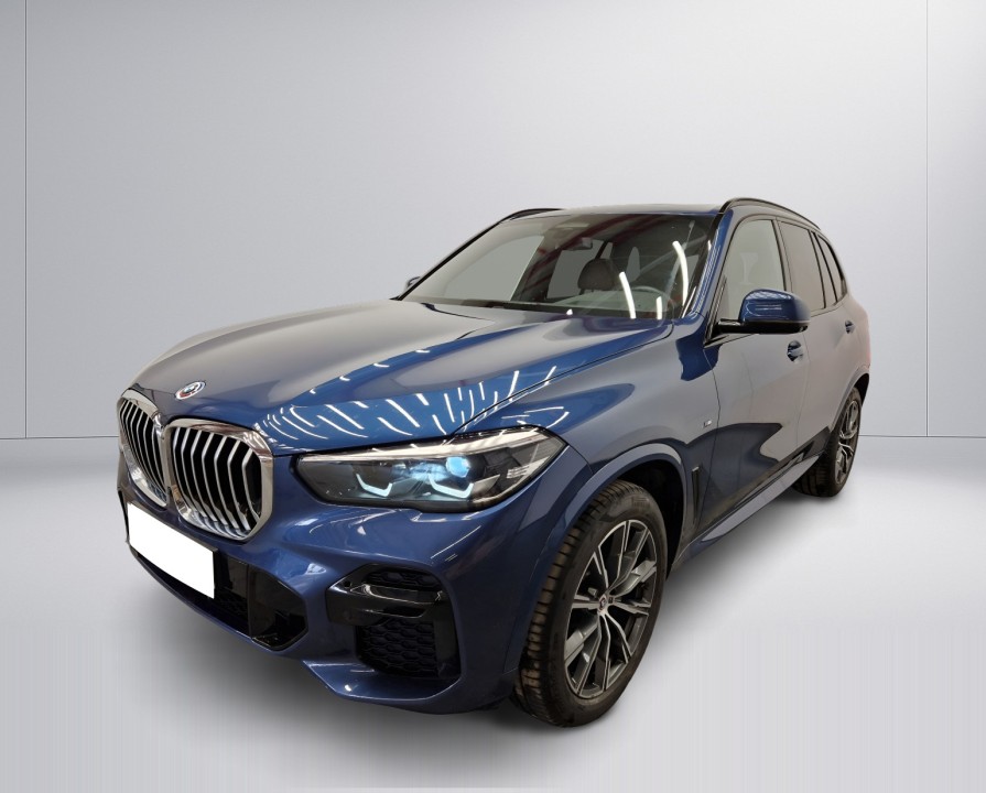 BMW X5 xDrive30d M-Sport (2)