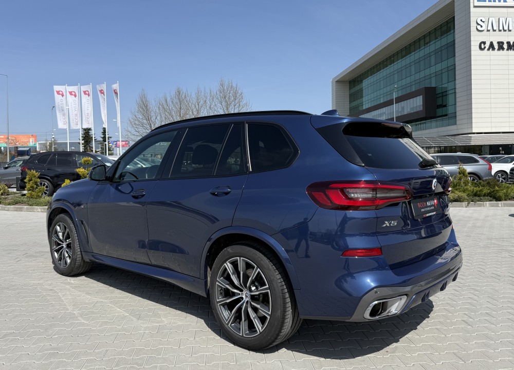 BMW X5 xDrive30d M-Sport (5)