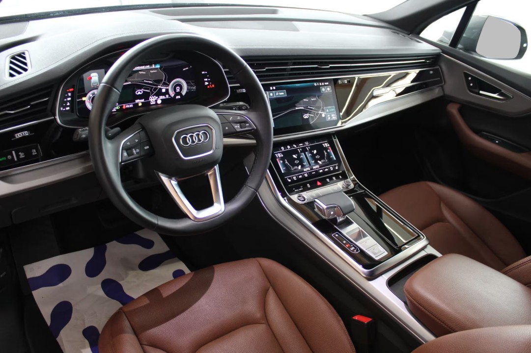 Audi Q7 50TDI quattro - foto 11