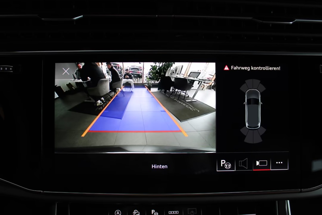 Audi Q7 50TDI quattro - foto 14