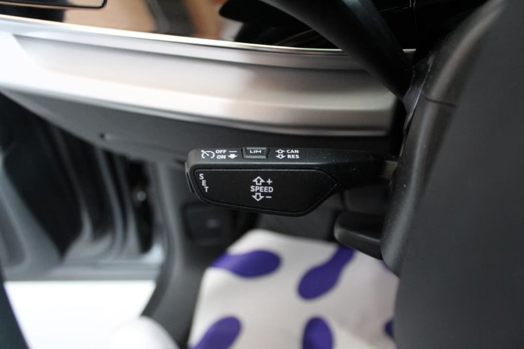 Audi Q7 50TDI quattro - foto 16